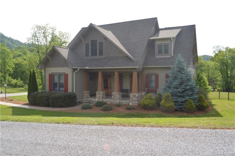 Property image 2 at 216 Stepping Stone Lane, Waynesville, NC 28786