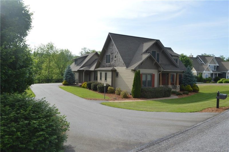 Property image 4 at 216 Stepping Stone Lane, Waynesville, NC 28786