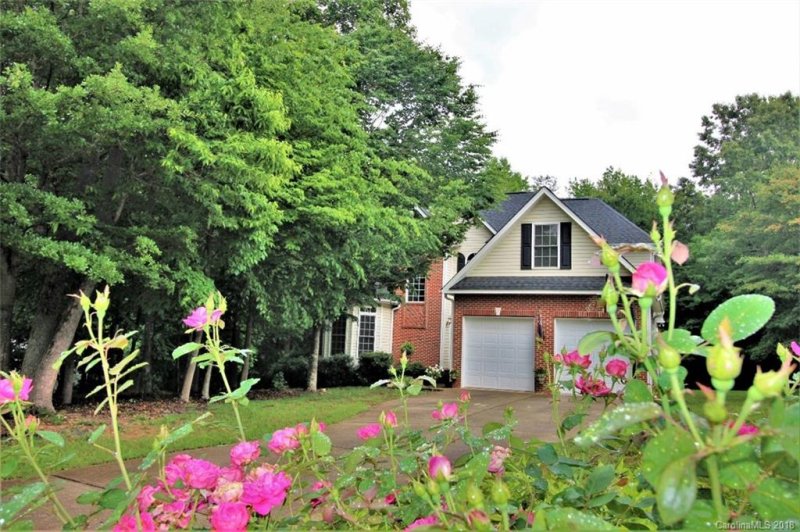 Property image 2 at 1104 Falcon Lane, York, SC 29745