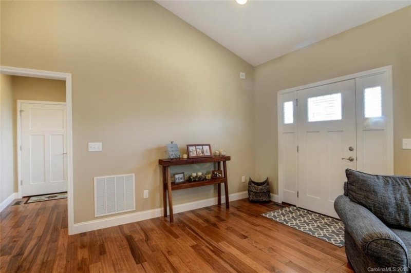 Property image 5 at 27 Enchanted Oak Lane, Alexander, NC 28701