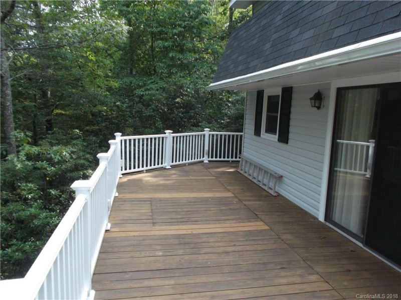 Property image 3 at 460 Bear Cub Drive, Spruce Pine, NC 28777