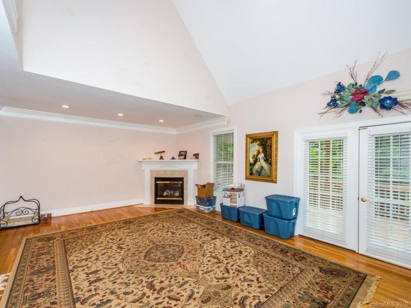 Property image 3 at 118 Willow Oak Drive, Asheville, NC 28805