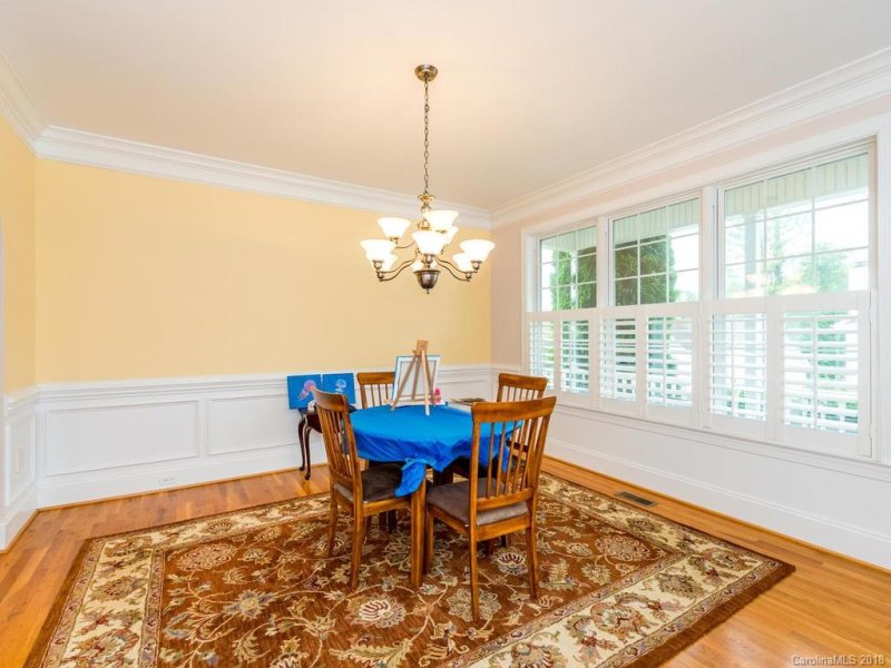 Property image 5 at 118 Willow Oak Drive, Asheville, NC 28805