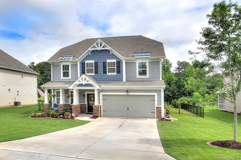 Property image 2 at 2067 Lakebridge Drive, Fort Mill, SC 29715