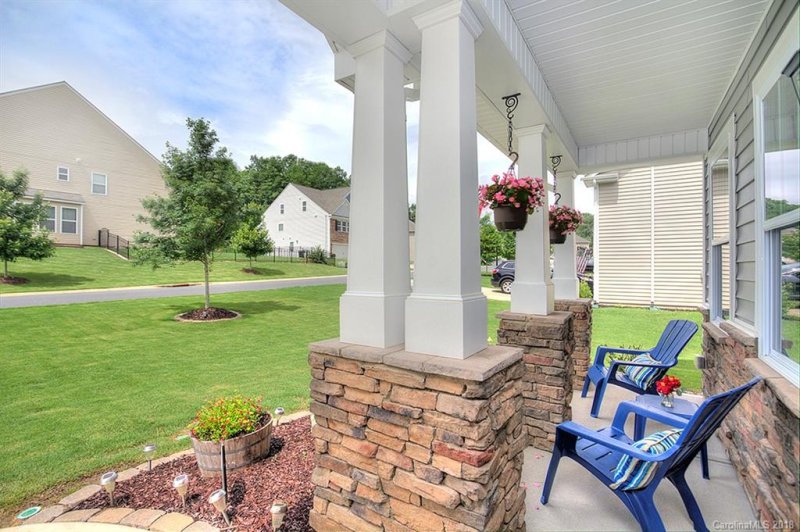 Property image 4 at 2067 Lakebridge Drive, Fort Mill, SC 29715