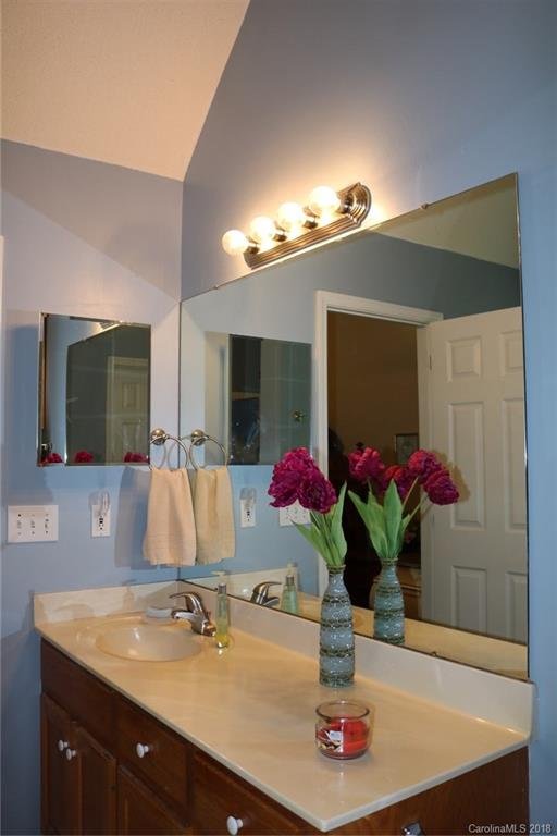 Property image 4 at 514 Sara Court, Gastonia, NC 28052