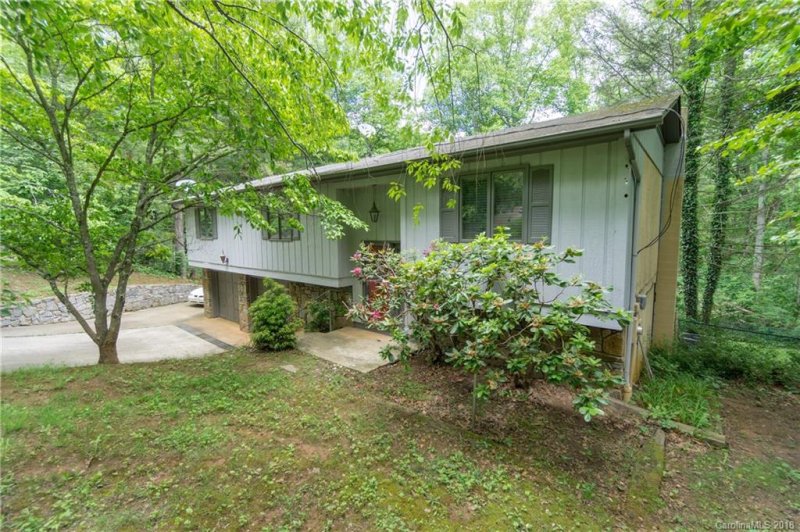 Property image 3 at 79 S Black Oak Drive, Asheville, NC 28804