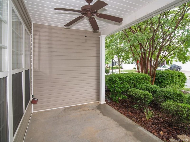 Property image 3 at 9121 Duckhorn Drive, Charlotte, NC 28277