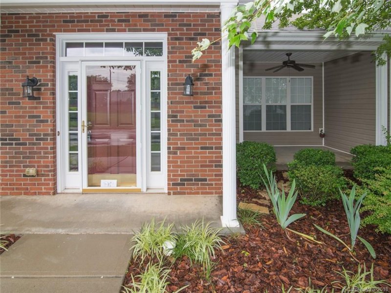 Property image 4 at 9121 Duckhorn Drive, Charlotte, NC 28277