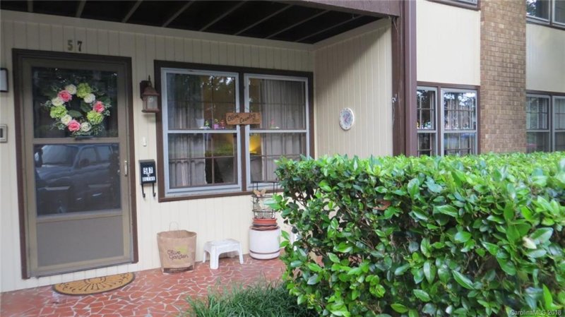 Property image 2 at 849 Nottingham Drive, Gastonia, NC 28054