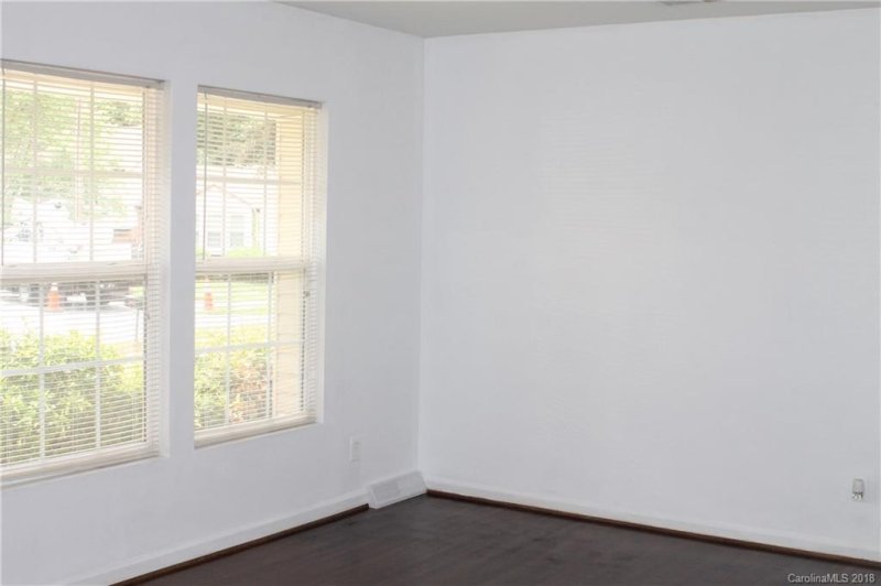 Property image 3 at 6611 Crab Orchard Court, Charlotte, NC 28212