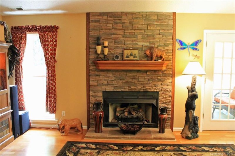 Property image 4 at 50 Kindling Trail, Horse Shoe, NC 28742