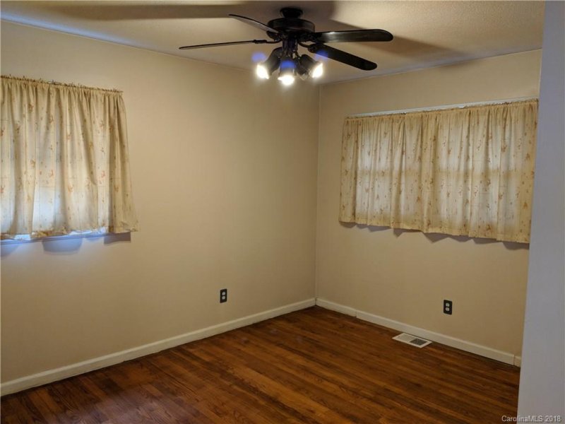 Property image 4 at 816 Brookwood Drive, Mooresville, NC 28115