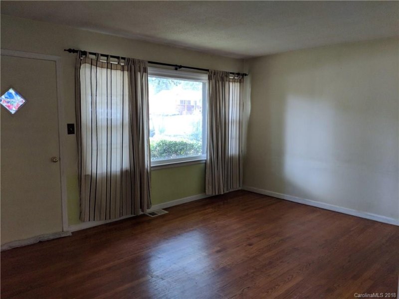 Property image 5 at 816 Brookwood Drive, Mooresville, NC 28115