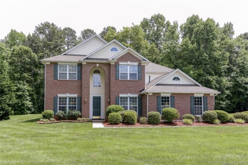 Property image 2 at 7206 Forrest Rader Drive, Mint Hill, NC 28227