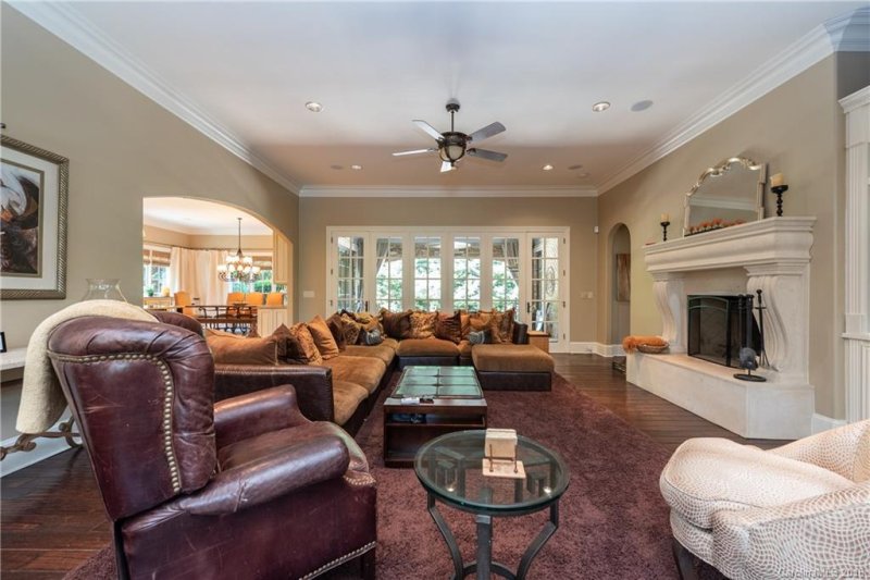 Property image 5 at 812 Verney Lane, Charlotte, NC 28226