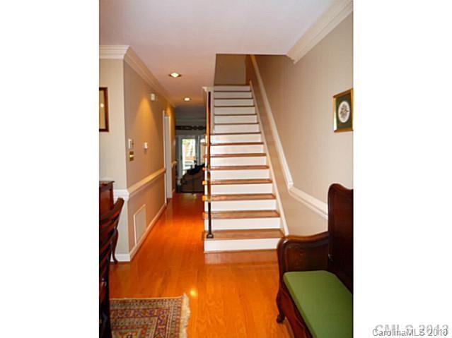 Property image 2 at 520 Poplar Street, Charlotte, NC 28202