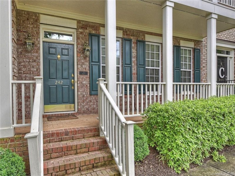 Property image 3 at 242 S Faulkner Way, Davidson, NC 28036