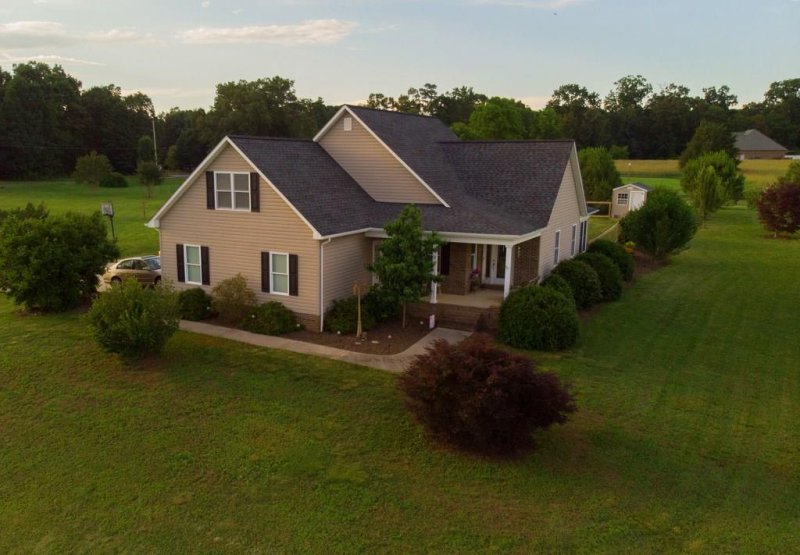 Property image 2 at 51 Stable Brook Lane, Taylorsville, NC 28681