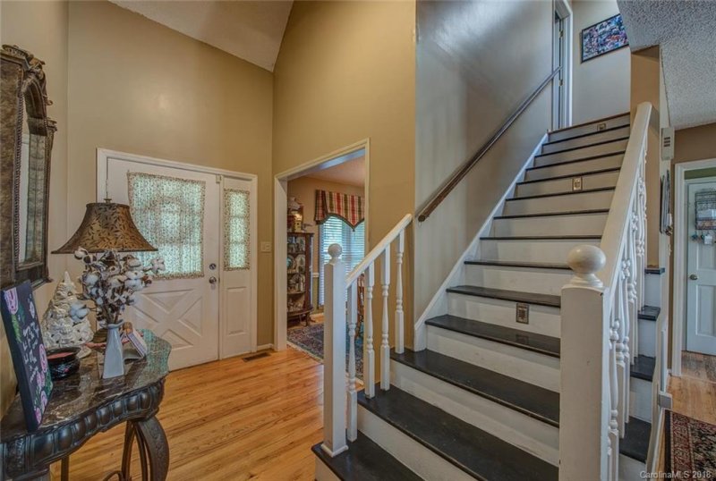 Property image 3 at 1729 Shelby Road, Kings Mountain, NC 28086