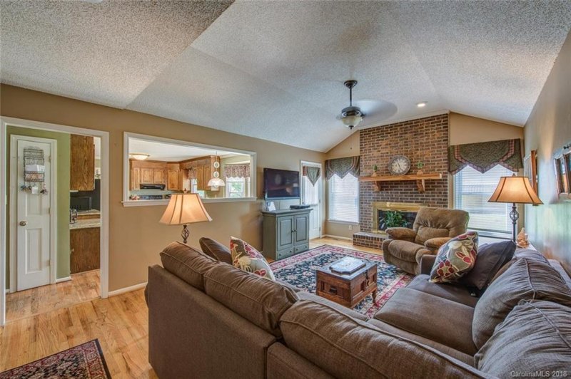 Property image 5 at 1729 Shelby Road, Kings Mountain, NC 28086