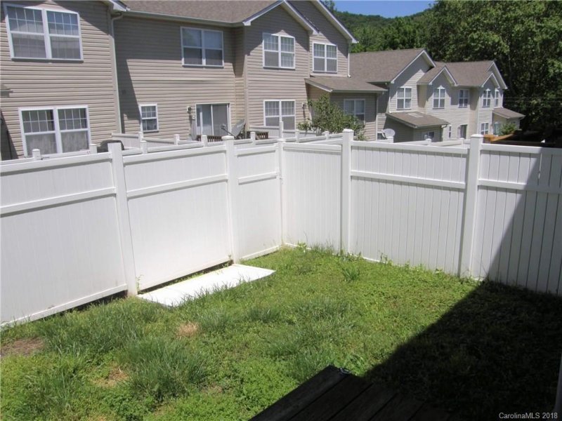 Property image 5 at 211 Pembrook Road, Swannanoa, NC 28778