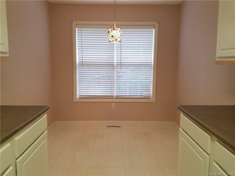 Property image 5 at 35 N Creekside Court, Hendersonville, NC 28791