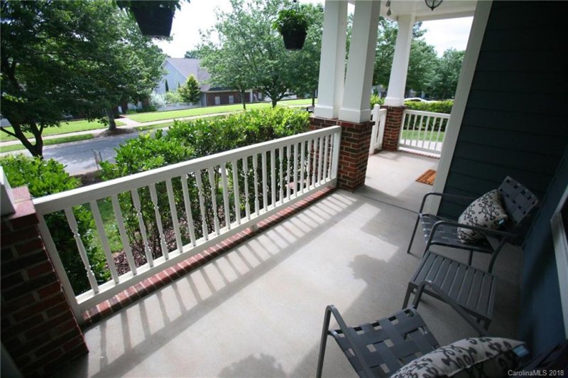 Property image 3 at 20212 Colony Point Lane, Cornelius, NC 28031