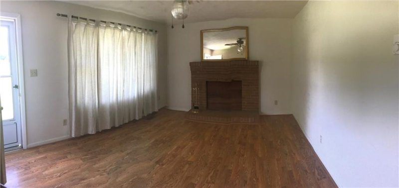 Property image 2 at 2705 25th Avenue, Hickory, NC 28601