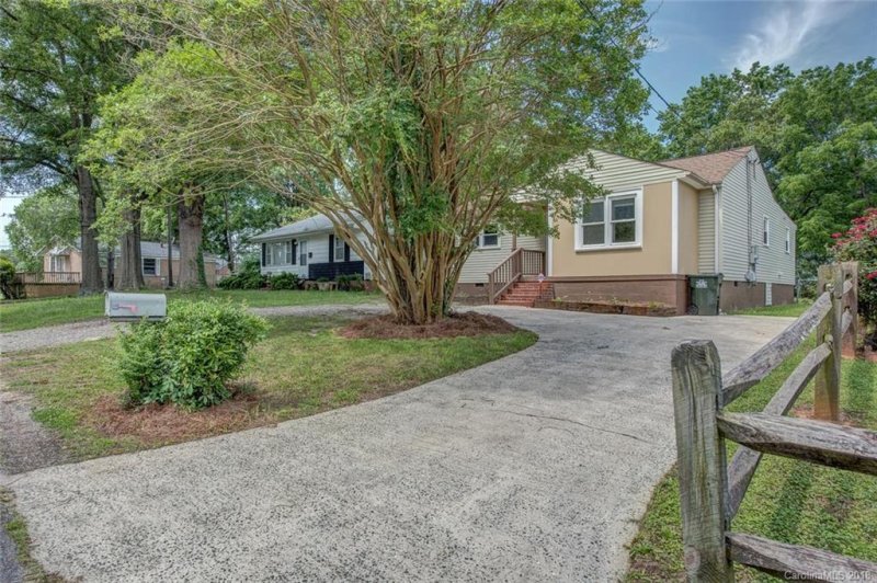 Property image 3 at 1819 Findlay Street, Gastonia, NC 28052