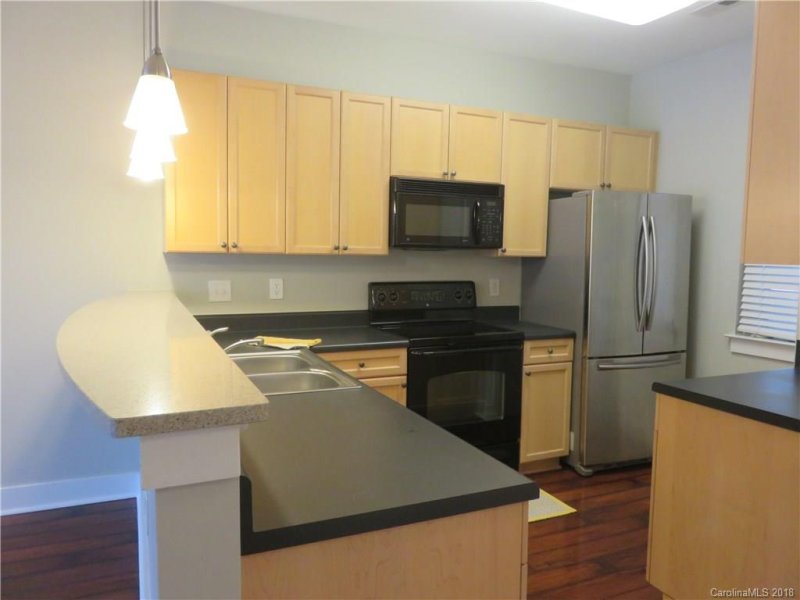 Property image 3 at 1101 W 1st Street, Charlotte, NC 28202