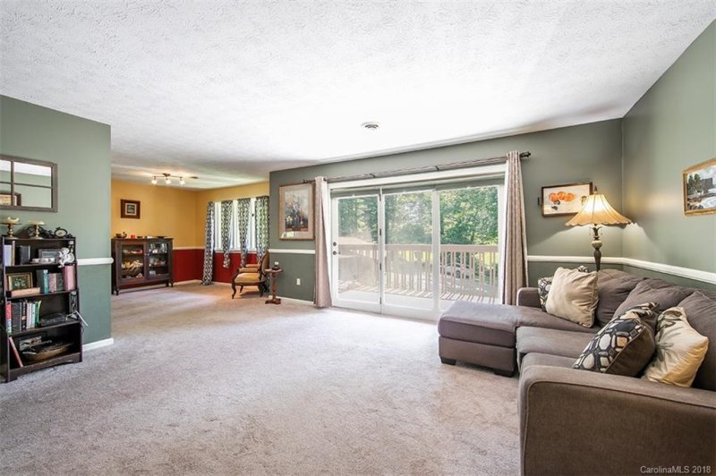 Property image 5 at 50 Maxine Lane, Hendersonville, NC 28739