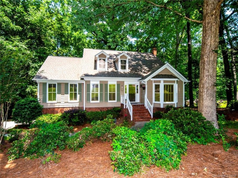 1472 Old Tara Lane