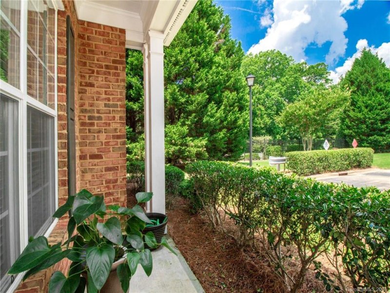 Property image 2 at 437 Eberle Way, Matthews, NC 28105