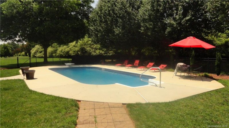 Property image 4 at 105 Thistle Court, Cherryville, NC 28021