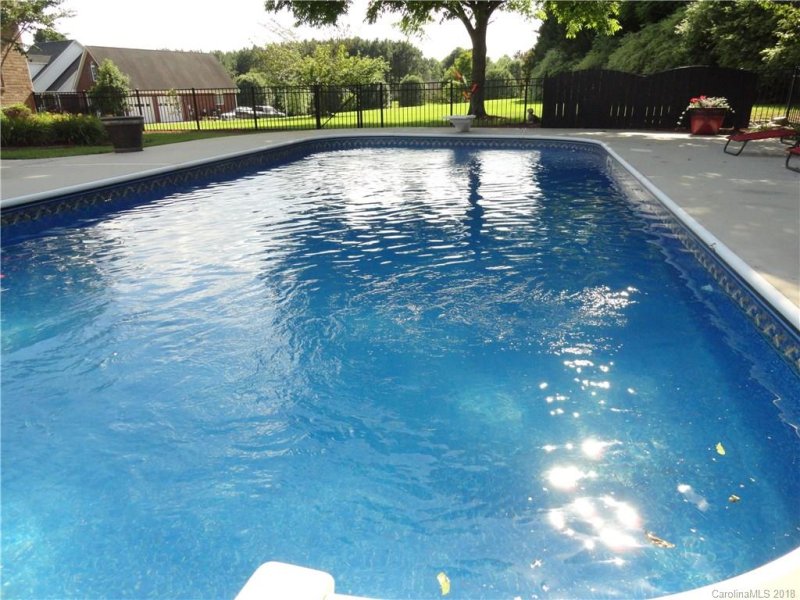 Property image 5 at 105 Thistle Court, Cherryville, NC 28021