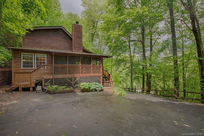 Property image 2 at 46 Hummingbird Drive, Maggie Valley, NC 28751