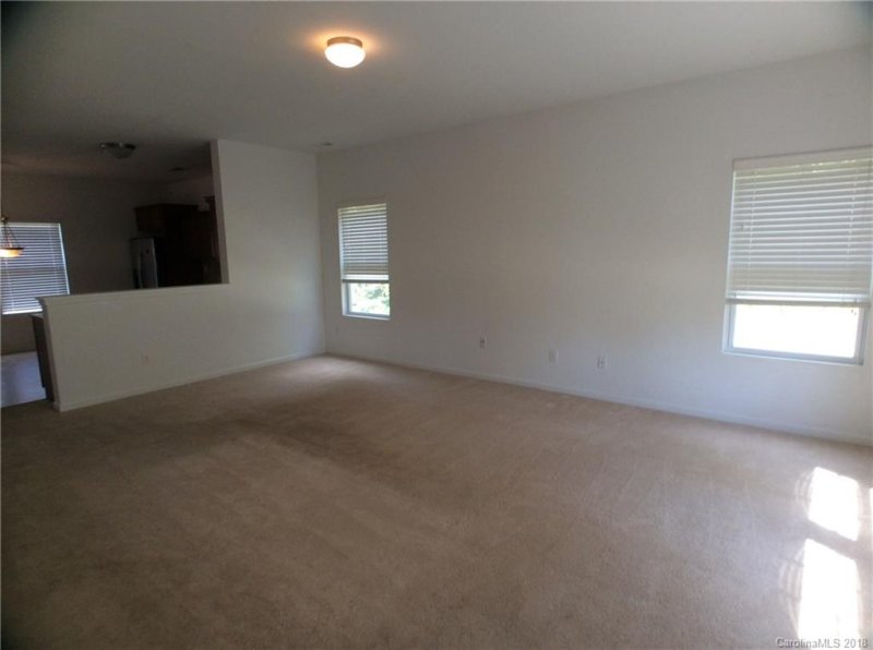 Property image 2 at 1404 Henry David Court, Charlotte, NC 28214