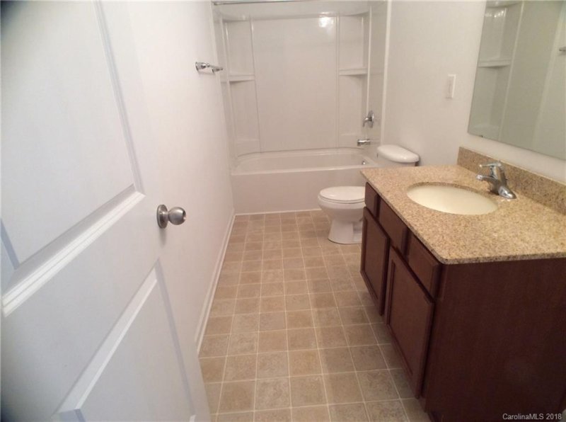 Property image 5 at 1404 Henry David Court, Charlotte, NC 28214