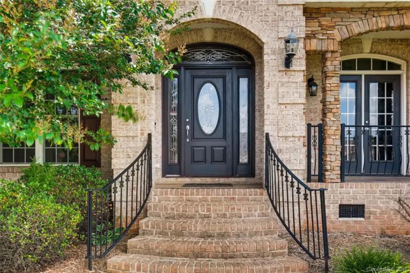 Property image 4 at 124 Daniel Efird Drive, Mount Holly, NC 28120