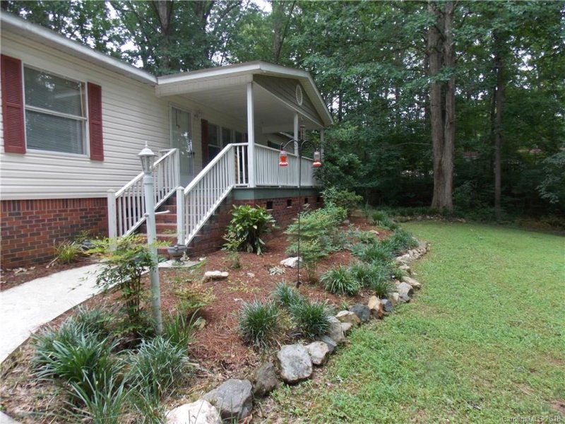 Property image 3 at 2870 Red Pawn Drive, Clover, SC 29710