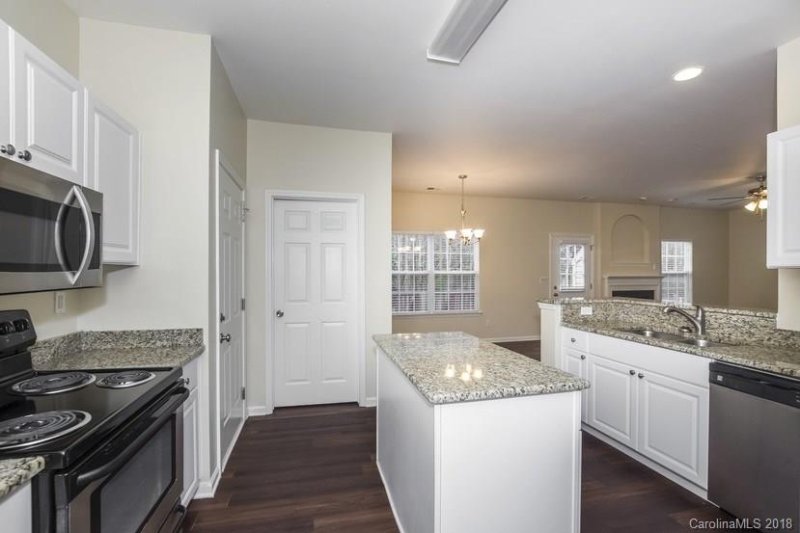 Property image 5 at 2517 Ashby Woods Drive, Matthews, NC 28105