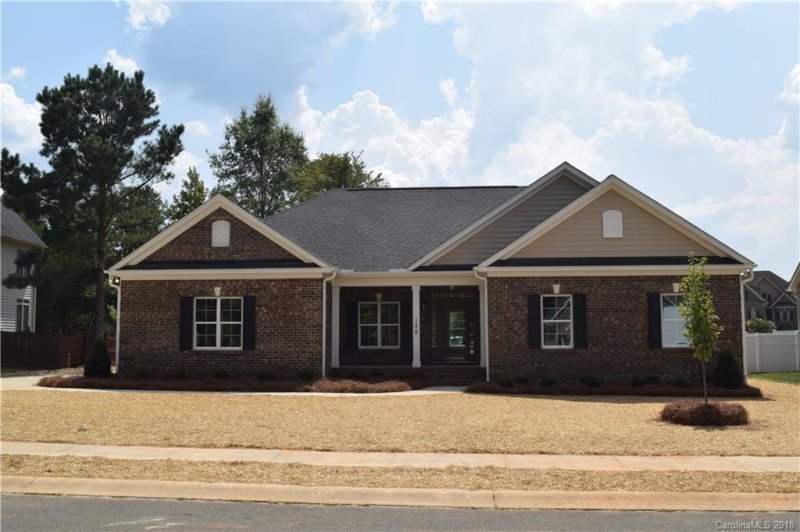 128 Coral Rutledge Drive