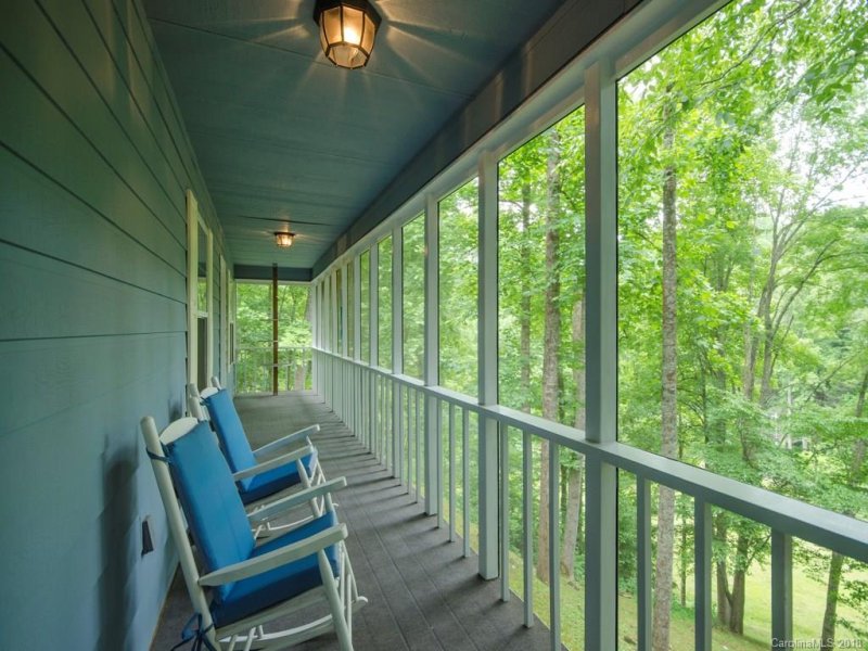 Property image 2 at 421 Wispy Willow Drive, Waynesville, NC 28785