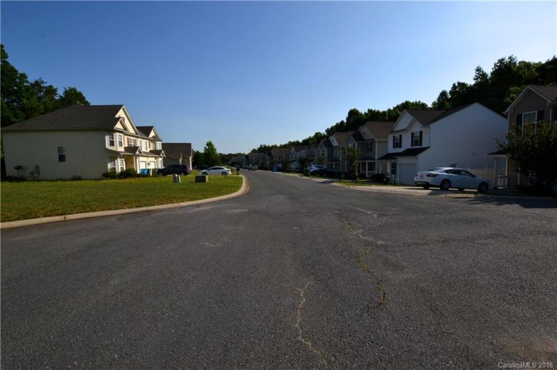 Property image 2 at 205 Makayla Court, Fort Mill, SC 29715