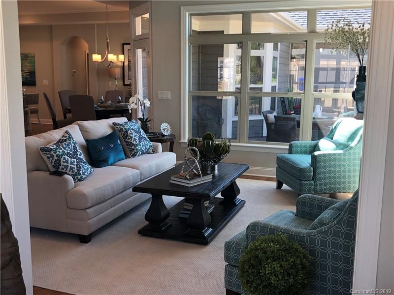 Property image 4 at 8020 Parknoll Drive, Huntersville, NC 28078