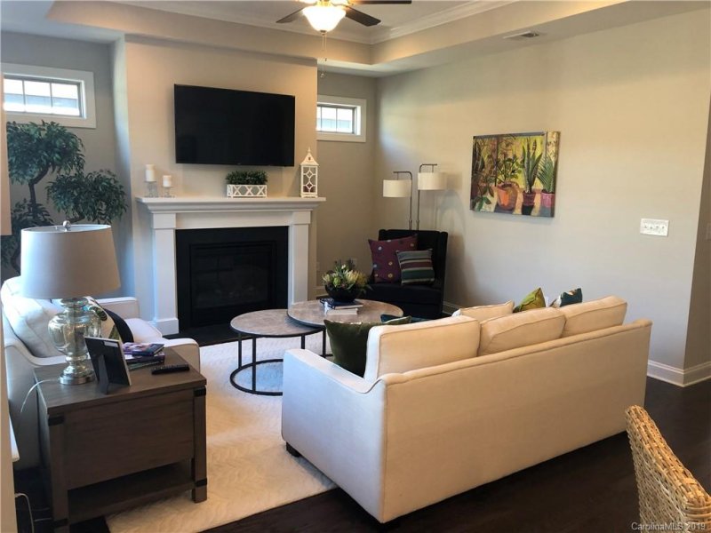 Property image 2 at 8024 Parknoll Drive, Huntersville, NC 28078