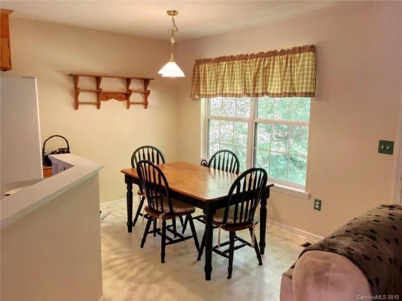 Property image 5 at 1556 Nw Cambridge Heights Place, Concord, NC 28027