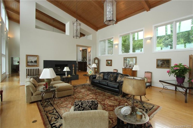 Property image 3 at 337 Cross Creek Drive, Cherryville, NC 28021