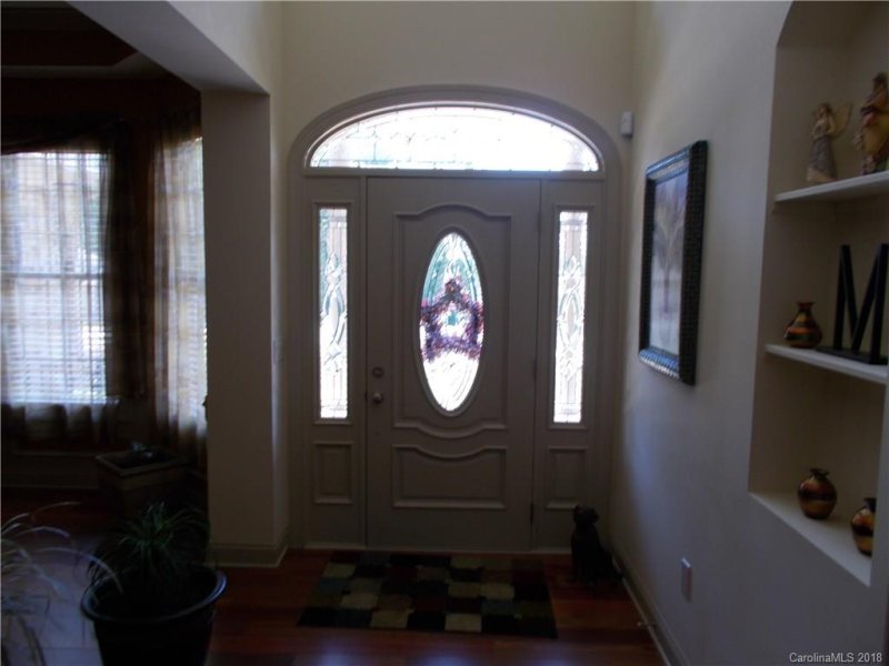 Property image 3 at 2311 Stratford Glen, Belmont, NC 28012